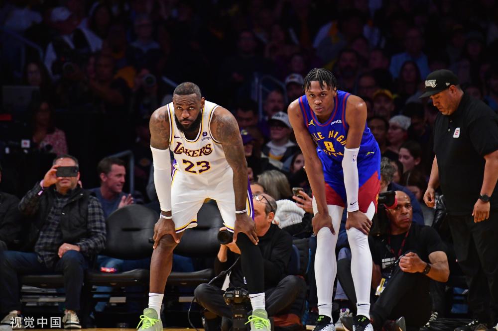 光时刻并未 光时刻并未